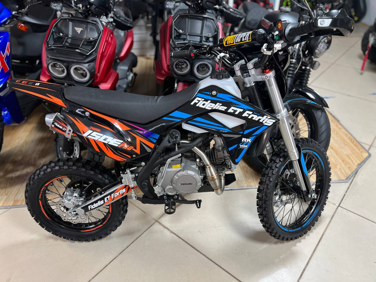 Мотоцикл (питбайк) PROMAX FIDET (ФАЙДЕТ) 190E PRO 17/14 в Новочеркасске