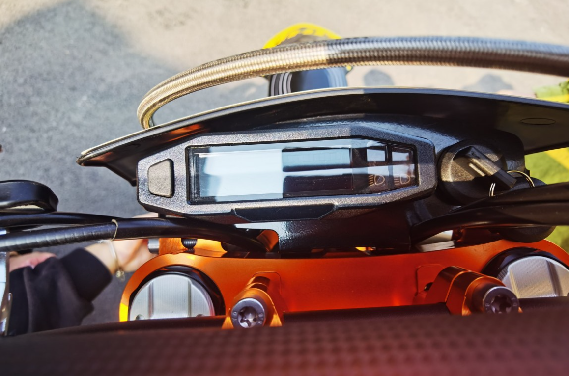 Мотоцикл JHLMOTO JHL Z8 NC300S (182-MN) в Новочеркасске