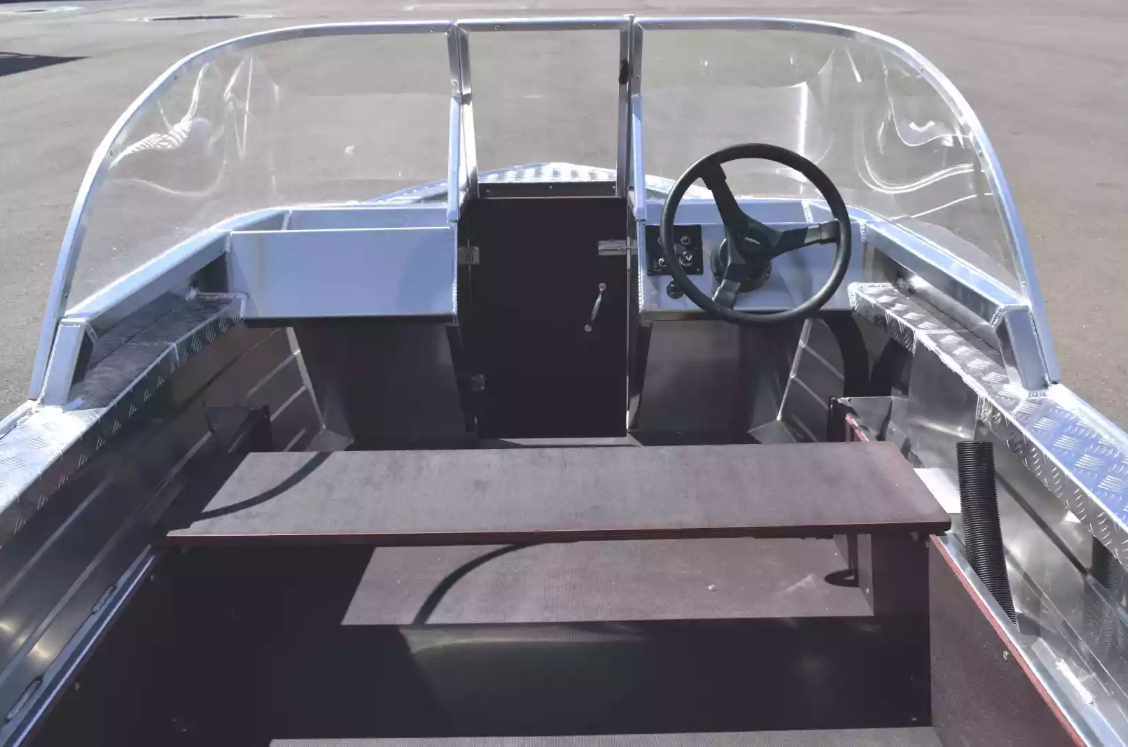Алюминиевая лодка Wyatboat-390 DCM в Новочеркасске