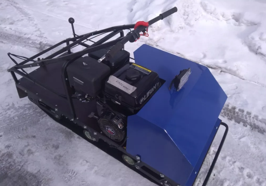 Мотобуксировщик AhtaR ЗИМА с реверсом (задний ход) в Новочеркасске