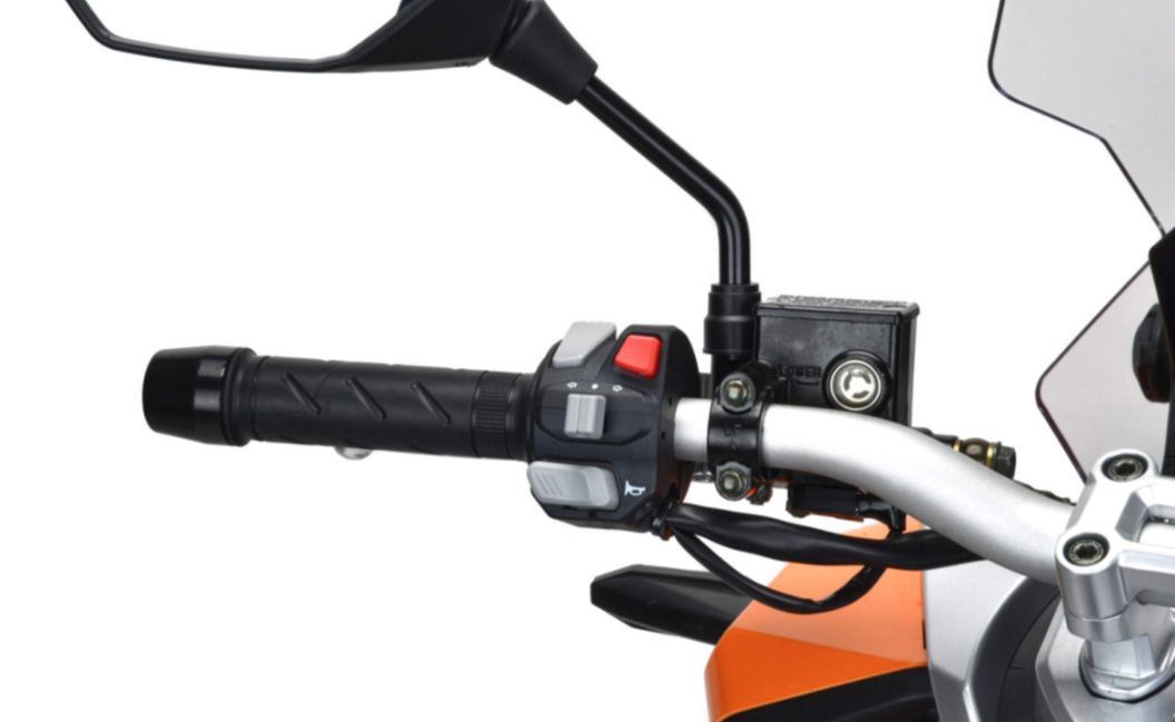 Скутер MOTOLAND (МОТОЛЕНД) T-MAX 150 в Новочеркасске