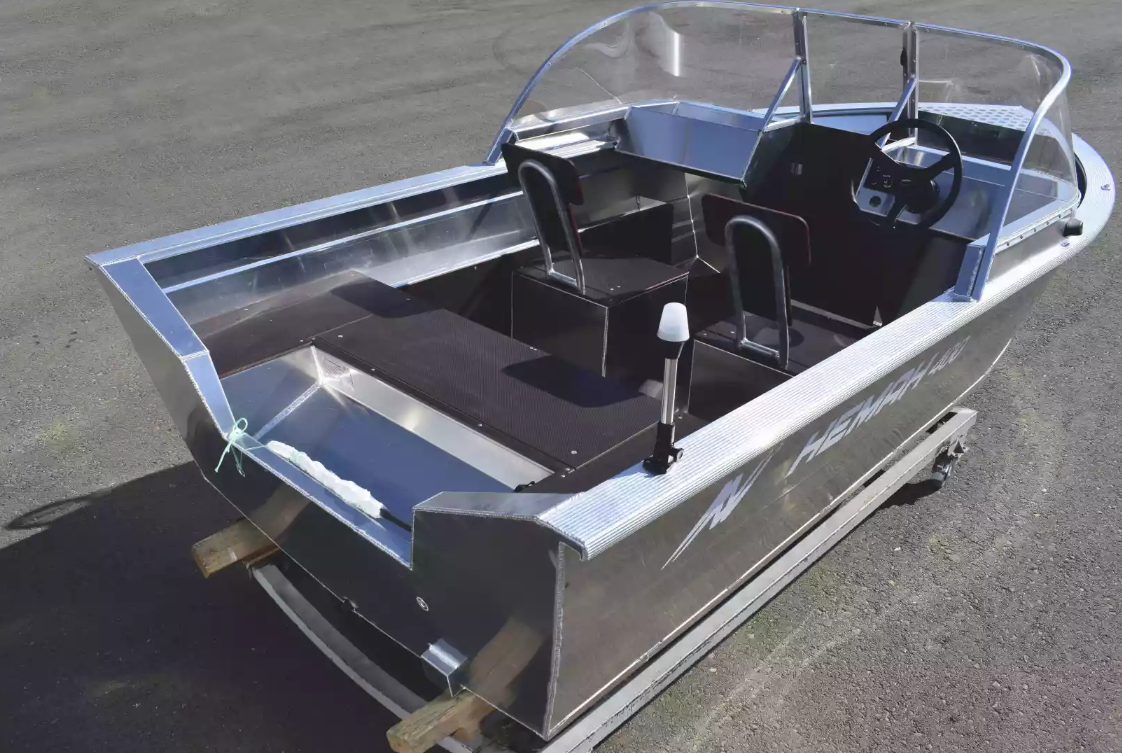 Алюминиевая лодка  Неман-400 DCM в Новочеркасске