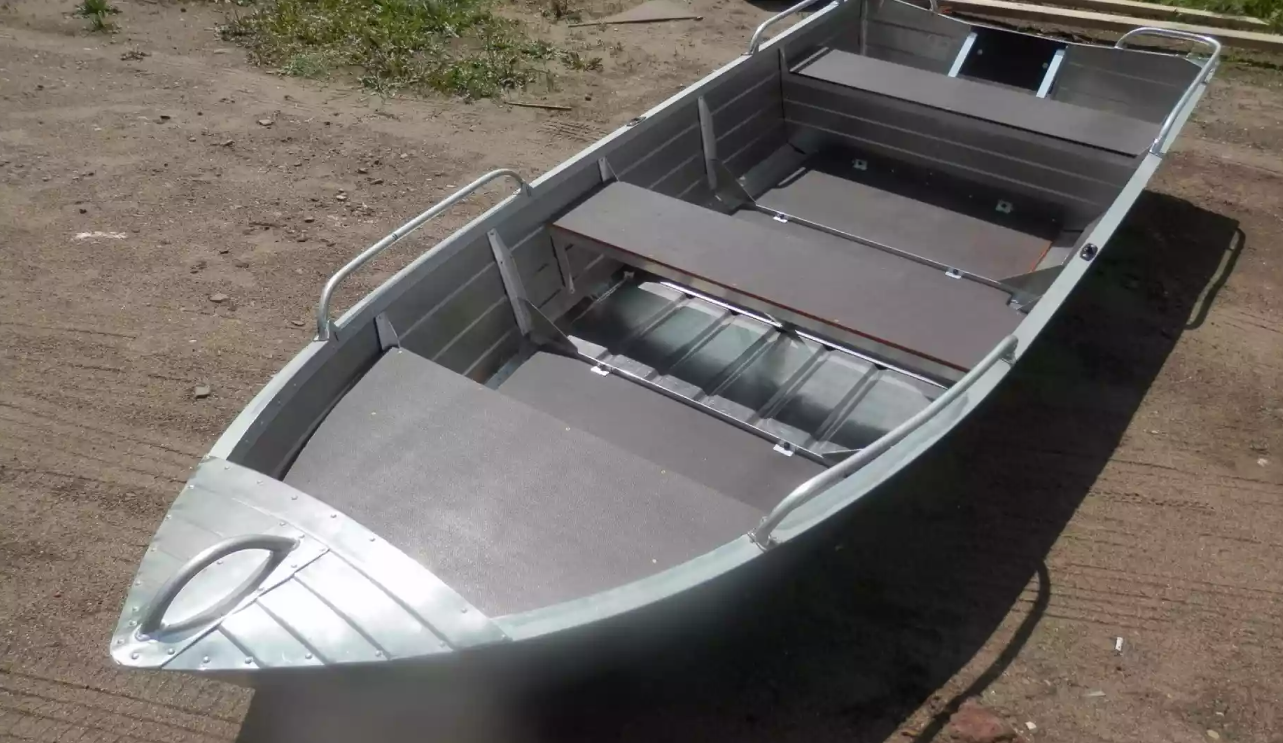 Алюминиевая лодка Вятка-Профи 32 в Новочеркасске