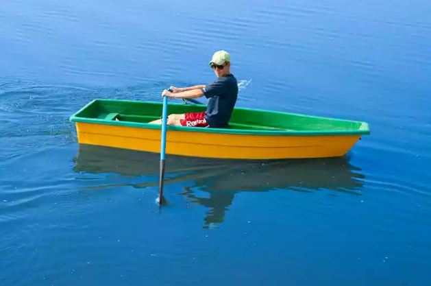 Стеклопластиковая лодка Малютка в Новочеркасске