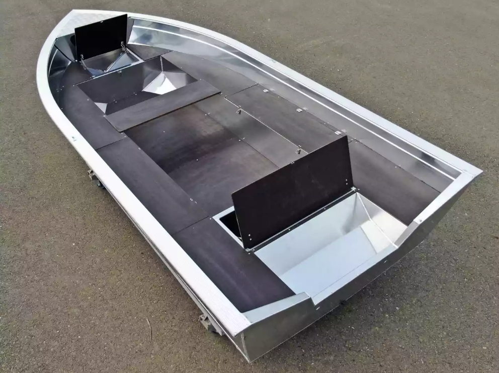 Алюминиевая лодка  Неман-420 в Новочеркасске