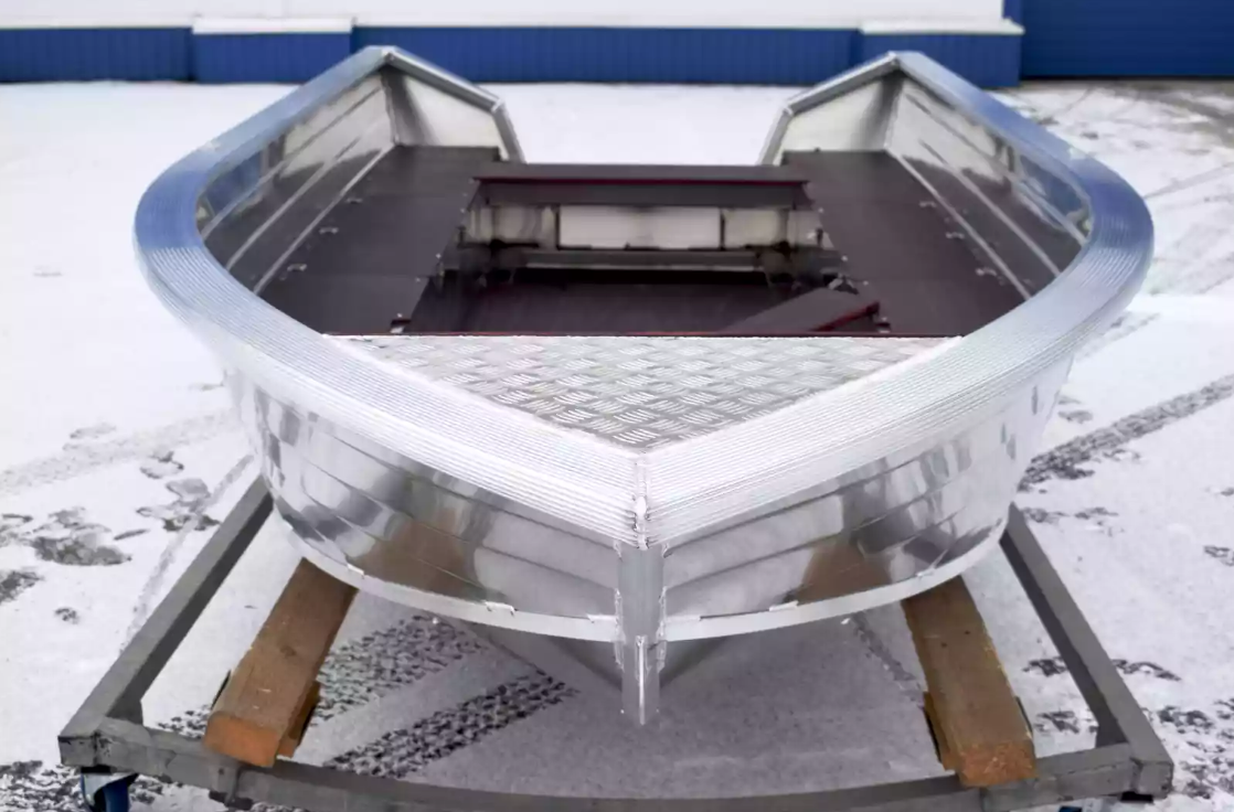 Алюминиевая лодка Неман-400 в Новочеркасске