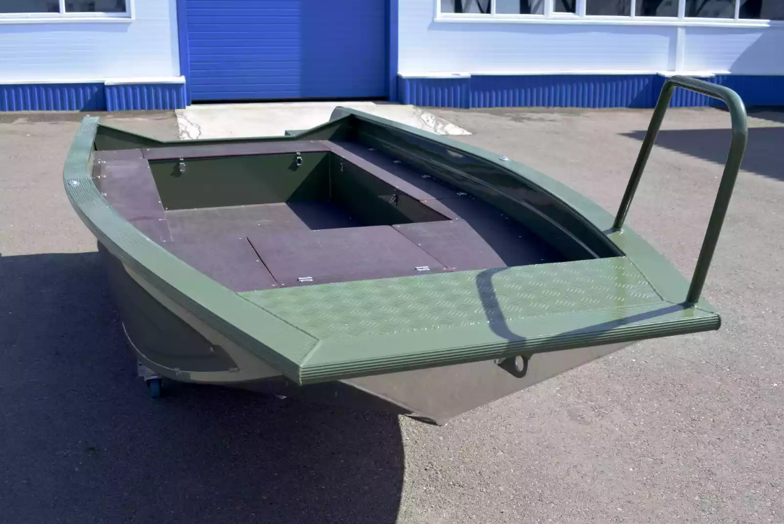 Алюминиевая лодка  Wyatboat-430 Master Fish в Новочеркасске