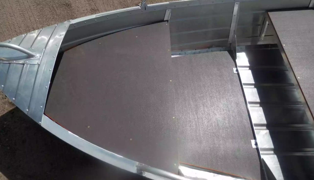 Алюминиевая лодка Вятка-Профи 32 в Новочеркасске