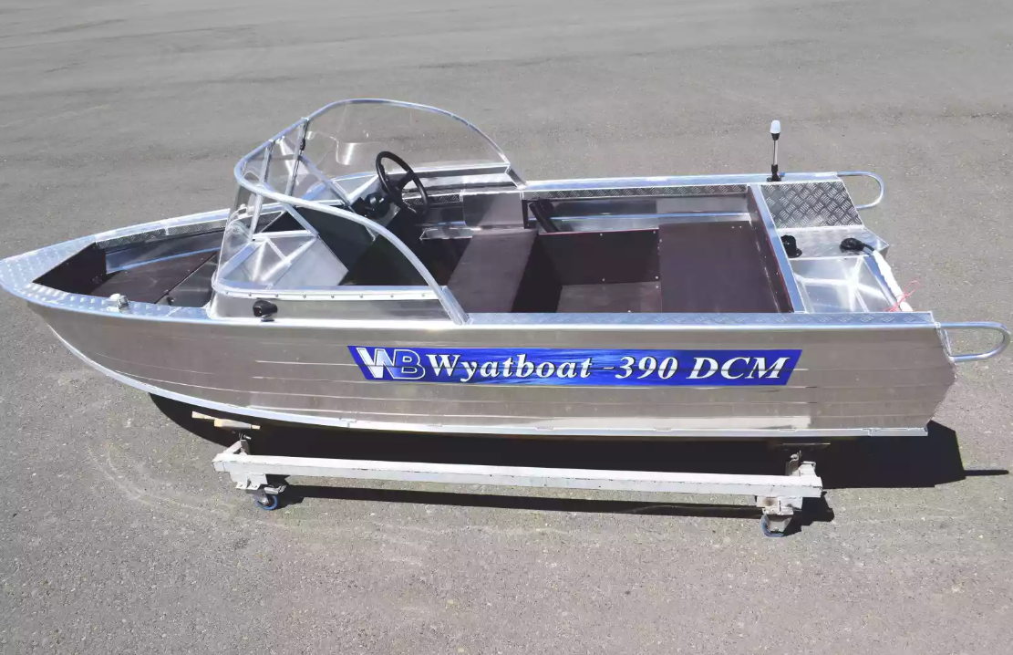Алюминиевая лодка Wyatboat-390 DCM в Новочеркасске