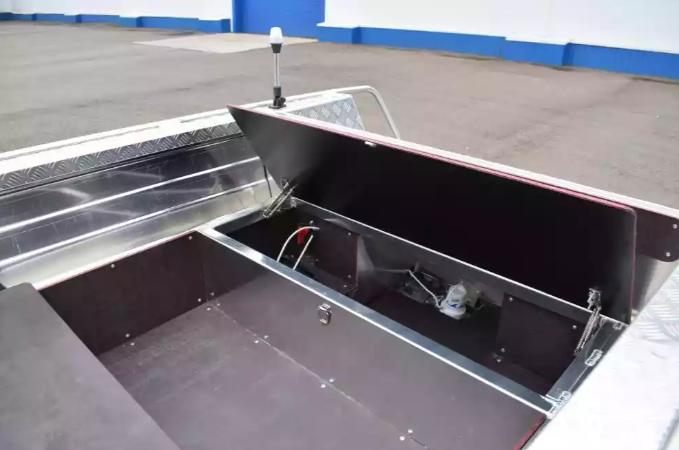 Алюминиевая лодка Wyatboat-390 DCM Увеличенный борт в Новочеркасске