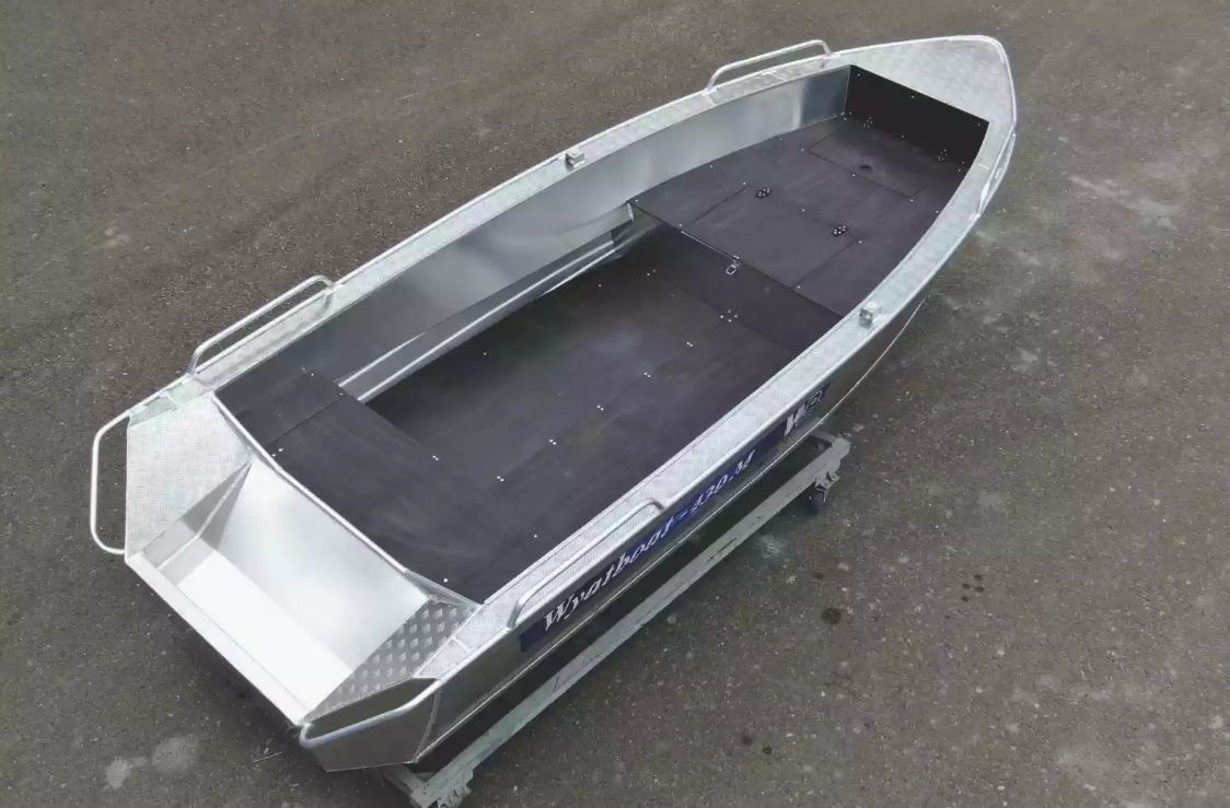 Алюминиевая лодка  Wyatboat-430М FISH в Новочеркасске