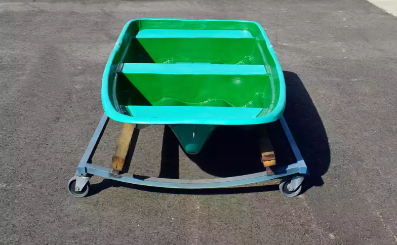 Стеклопластиковая лодка Старт (тримаран) в Новочеркасске