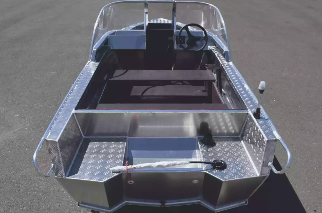 Алюминиевая лодка Wyatboat-390 DCM в Новочеркасске
