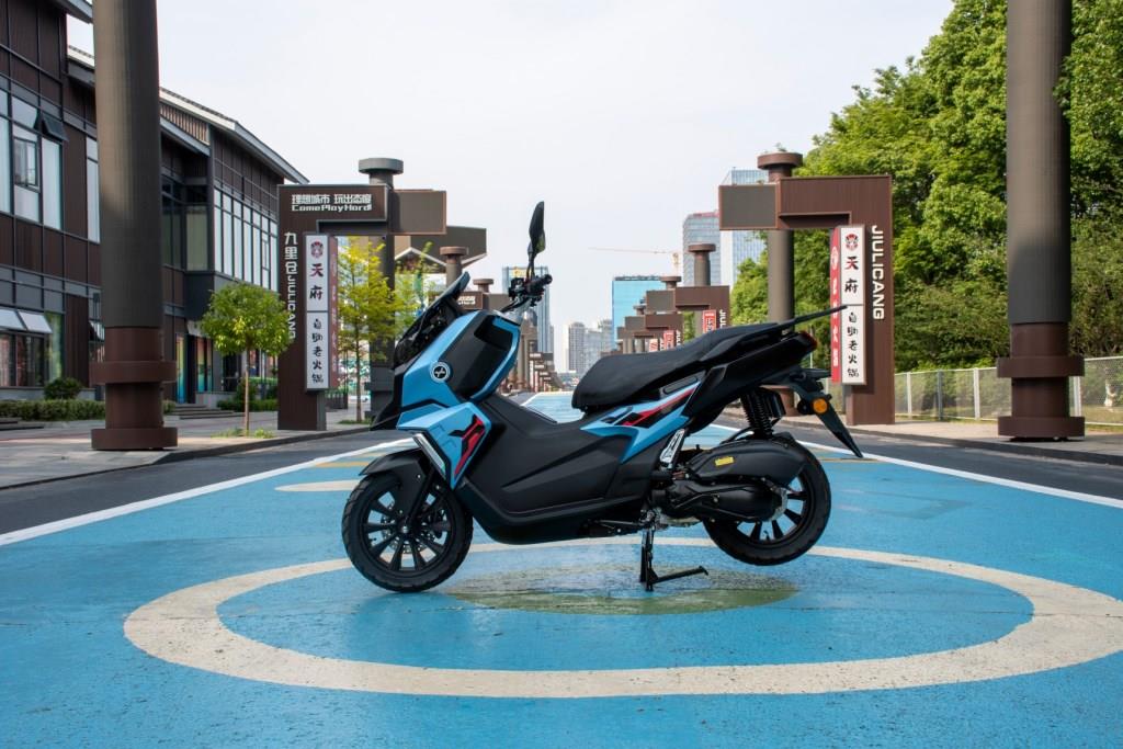Скутер PROMAX BMW C250X в Новочеркасске