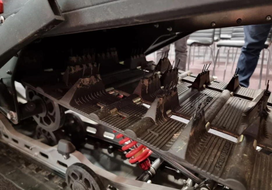 Снегоход AODES Siberiacross 1000 SWT 600mm LCD 6.8 в Новочеркасске