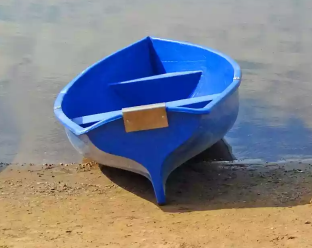 Стеклопластиковая лодка Омуль в Новочеркасске