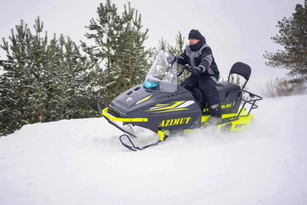 Миниснегоход Бурлак Азимут 24 л.с. , эл.запуск, реверс, тормоз гидравл, капот черный в Новочеркасске