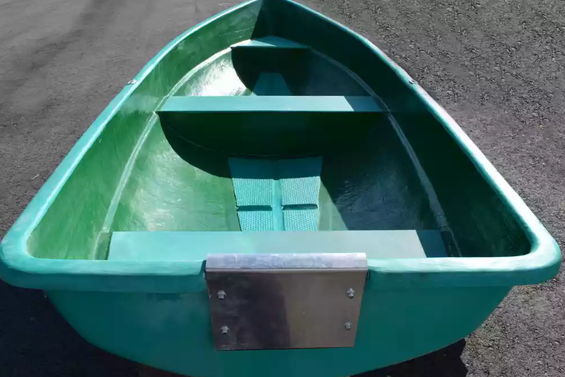 Стеклопластиковая Лодка Голавль в Новочеркасске