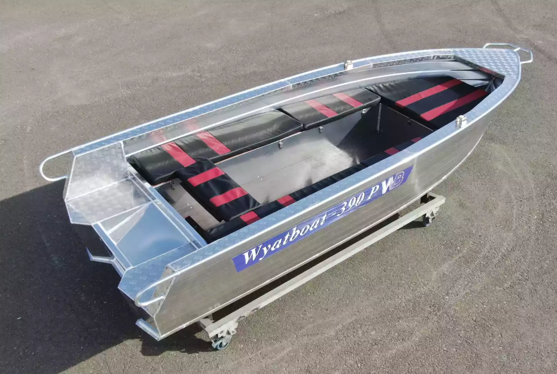 Алюминиевая лодка Wyatboat-390РМ увеличенный борт в Новочеркасске