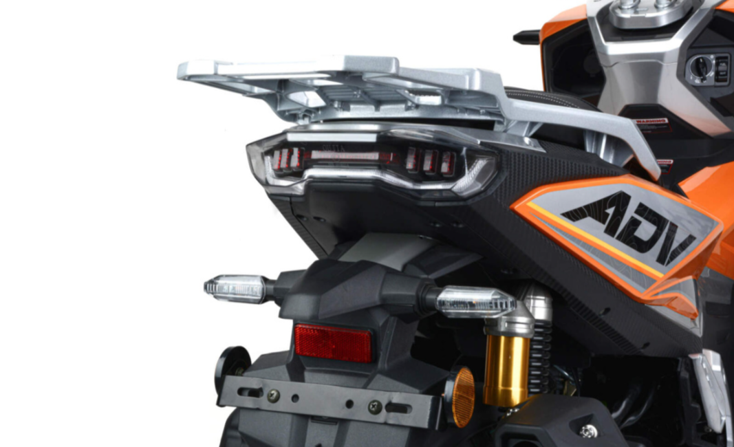 Скутер MOTOLAND (МОТОЛЕНД) T-MAX 150 в Новочеркасске