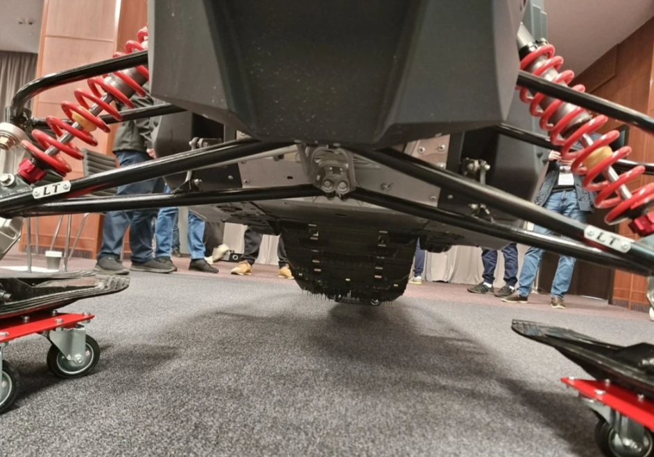 Снегоход AODES Siberiacross 1000 SWT 600mm LCD 6.8 в Новочеркасске