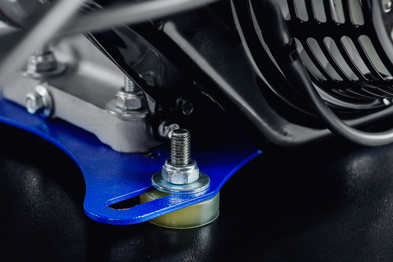 МОТОБУКСИРОВЩИК IKUDZO LONG 2.0 1700/500 EKR19 в Новочеркасске