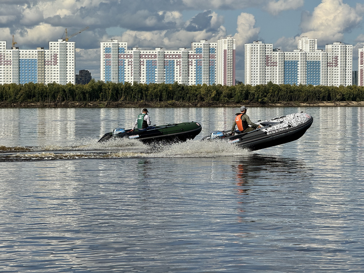 Лодка MISHIMO BIG FLOOR 440 в Новочеркасске