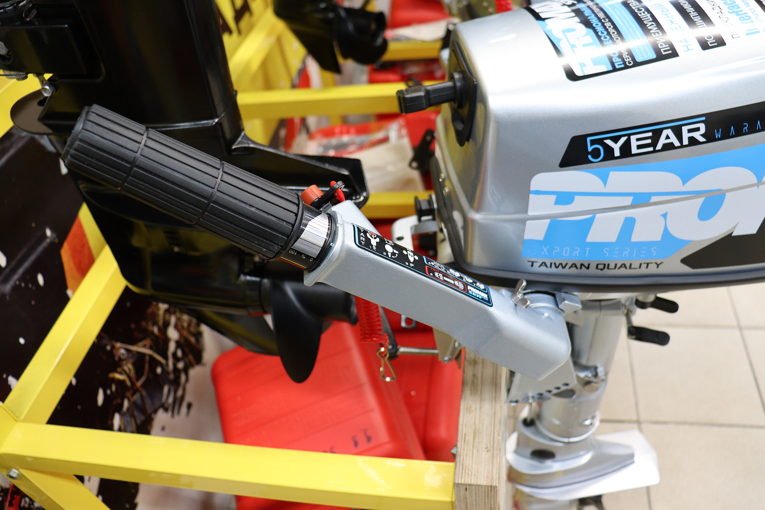 Лодочный мотор PROMAX SP5FHS (внешний бак 12 л) в Новочеркасске