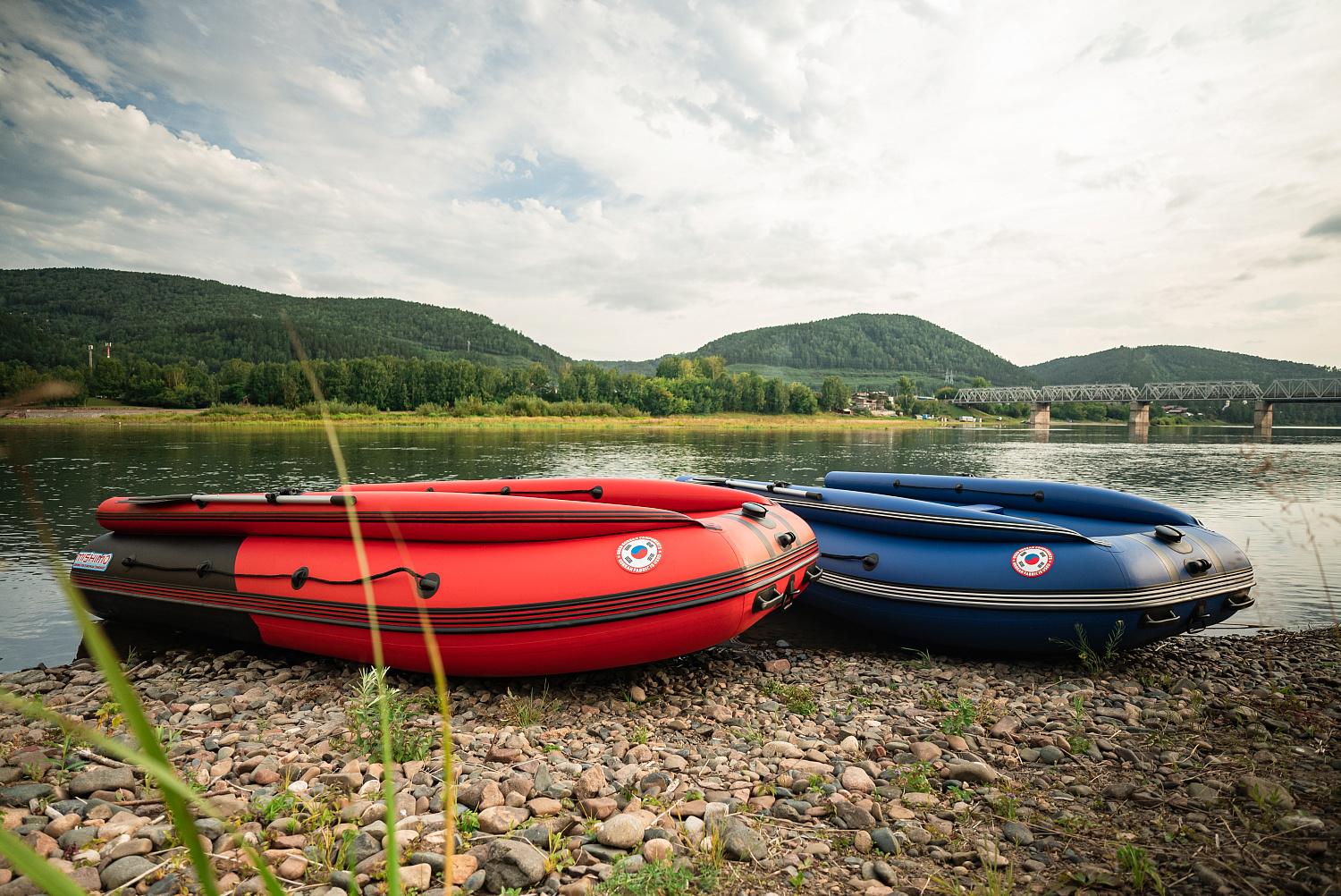 Лодка MISHIMO RIVER FJET PRO 430  под водомет в Новочеркасске