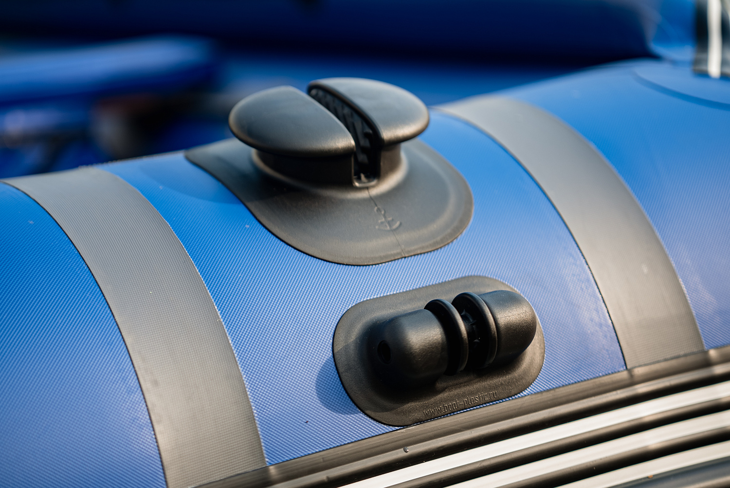 Лодка MISHIMO RIVER FJET PRO 430  под водомет в Новочеркасске