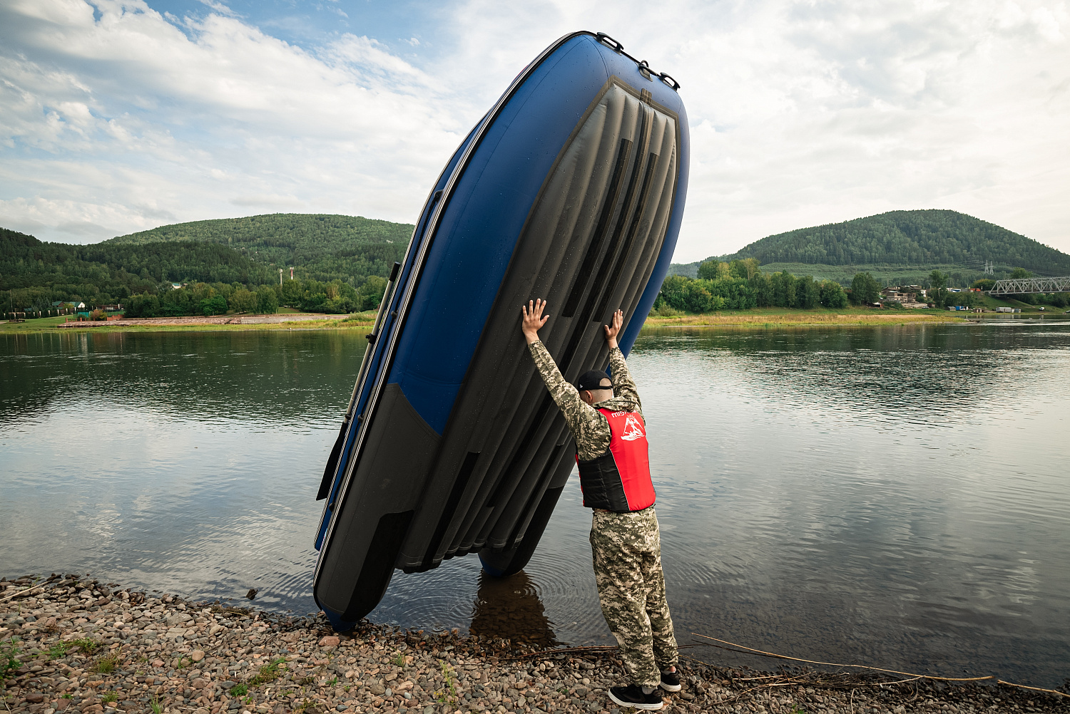 Лодка MISHIMO RIVER FJET PRO 430  под водомет в Новочеркасске