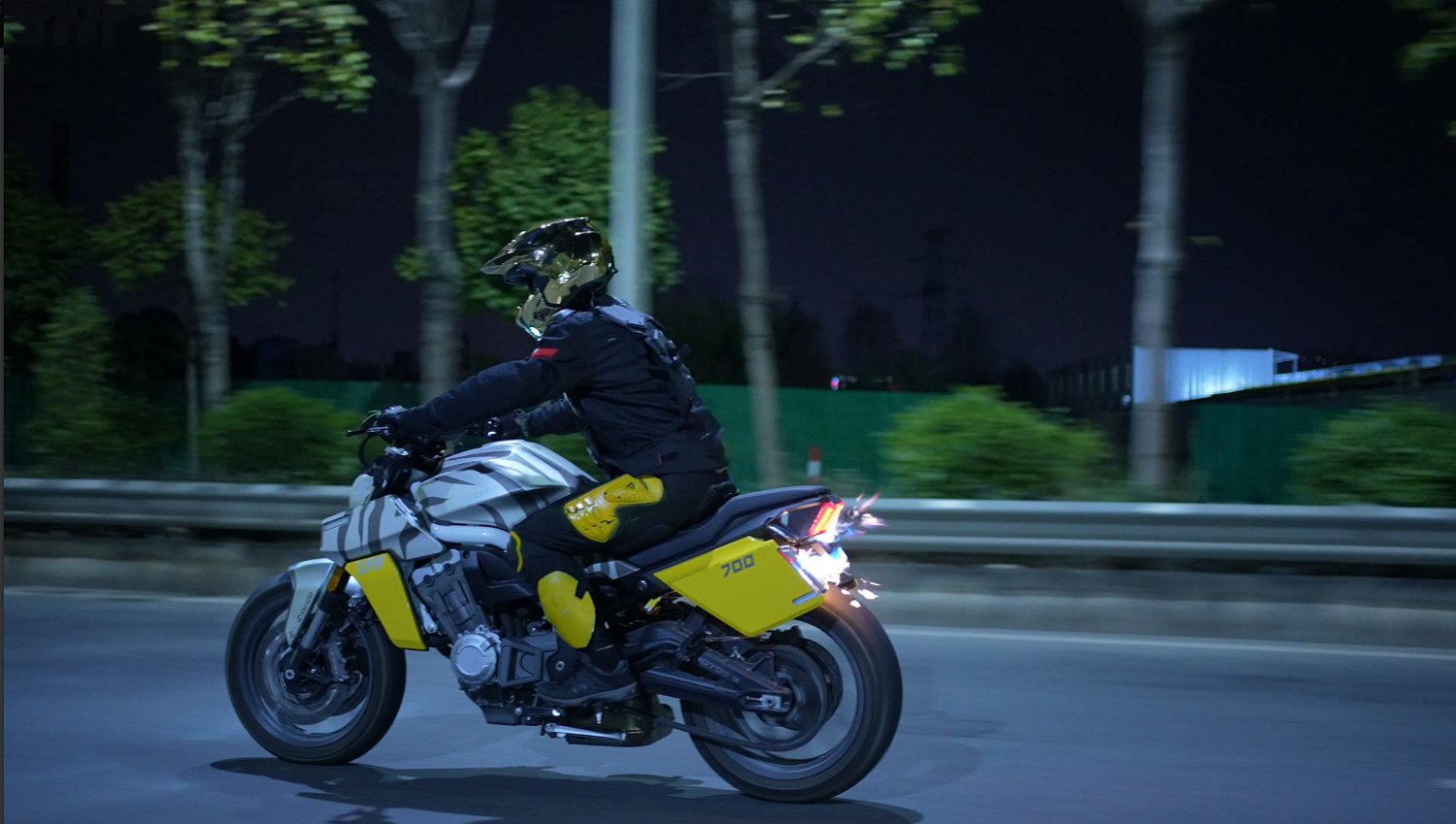 Мотоцикл Benda LFS 700 в Новочеркасске