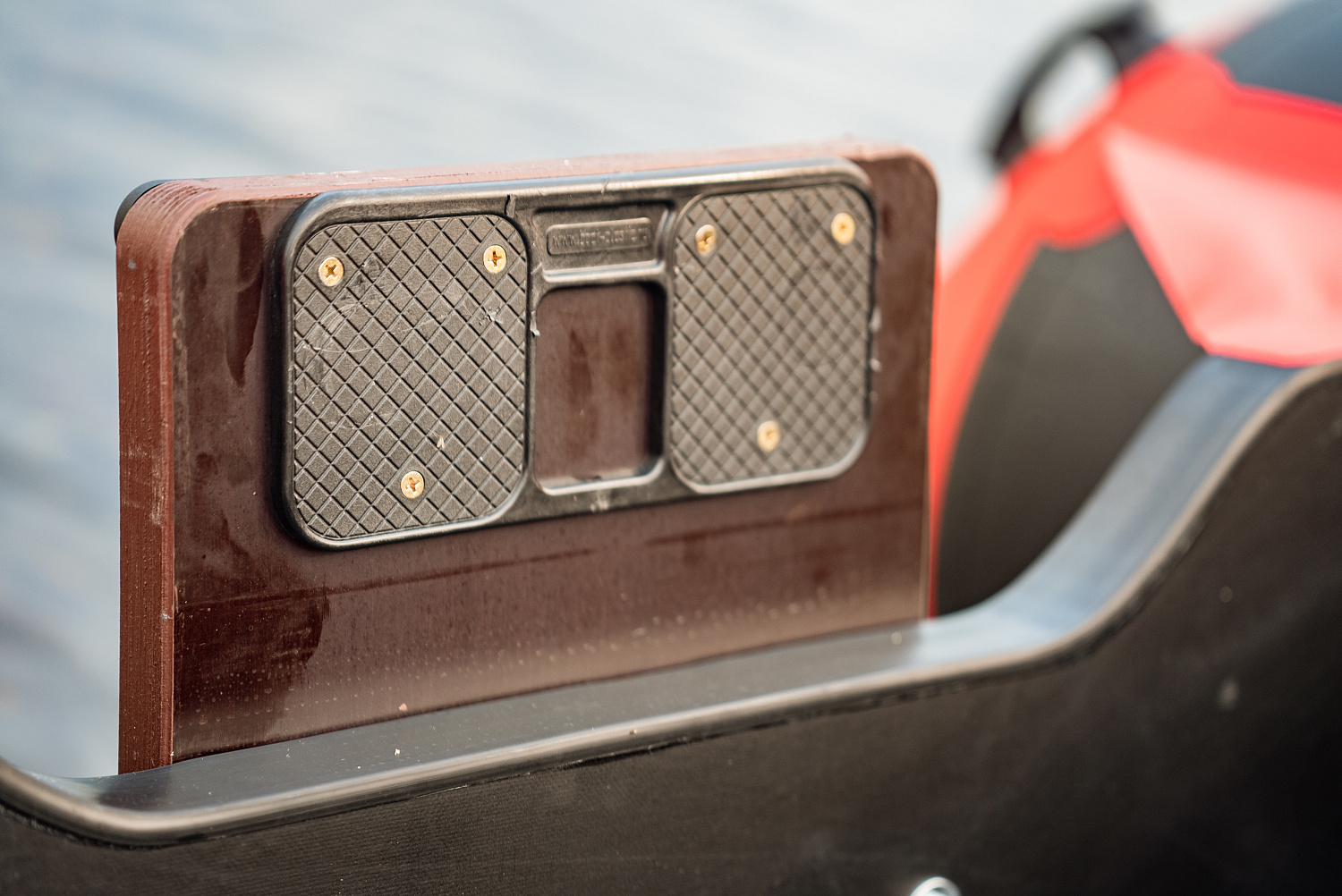 Лодка MISHIMO RIVER FJET PRO 430  под водомет в Новочеркасске